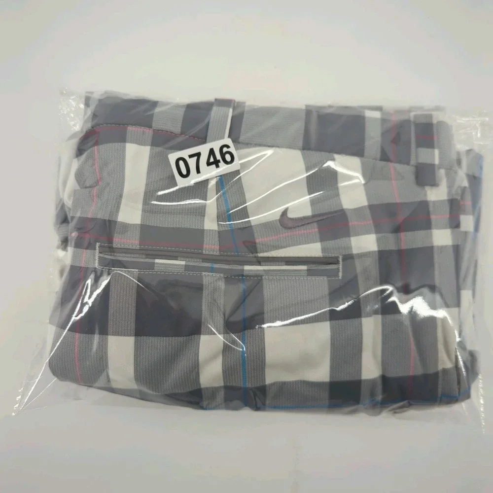 Nike Golf Pants Men 35x32‎ Gray Plaid Tour Performance Khaki Dri-FIT Stretch